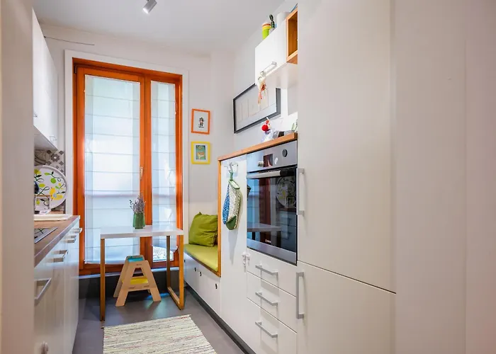 Colorful Getaway Right Next To Ndk By Flat Mаnager Sofia